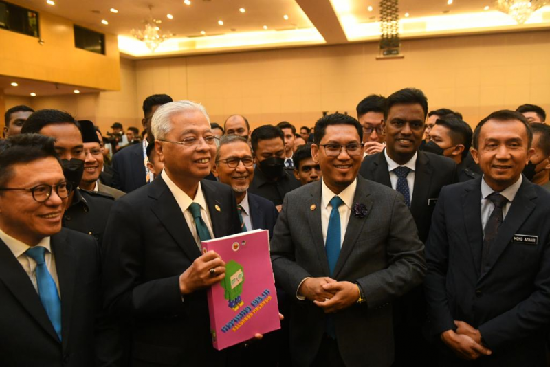 Deputy ministers should join Youth Parliament debate wrap-ups: PM