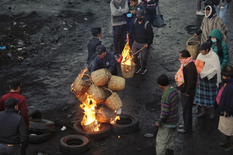 Ecuador police requisition cultural centre under state of emergency