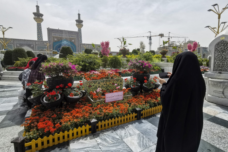 Iran hangs extremist accused of murdering Shia clerics