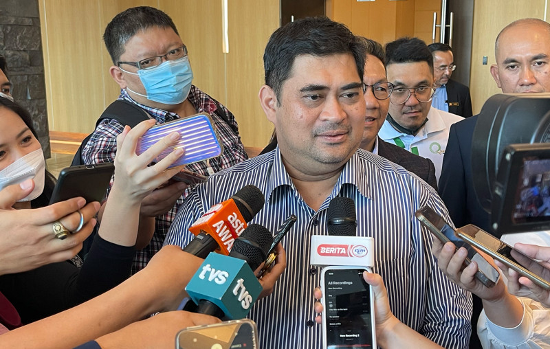 Umno’s action against me won’t hinder my duties: Shahelmy