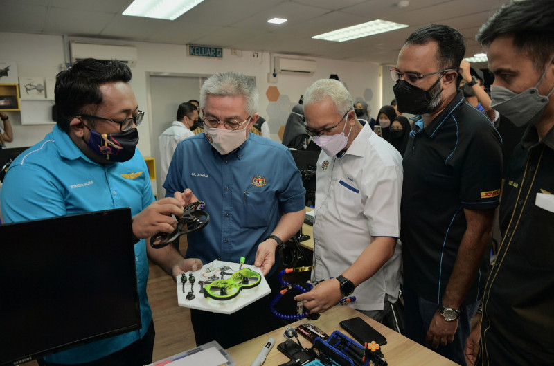 Mosti targets ratio of 195 robots to 10,000 workers by 2030