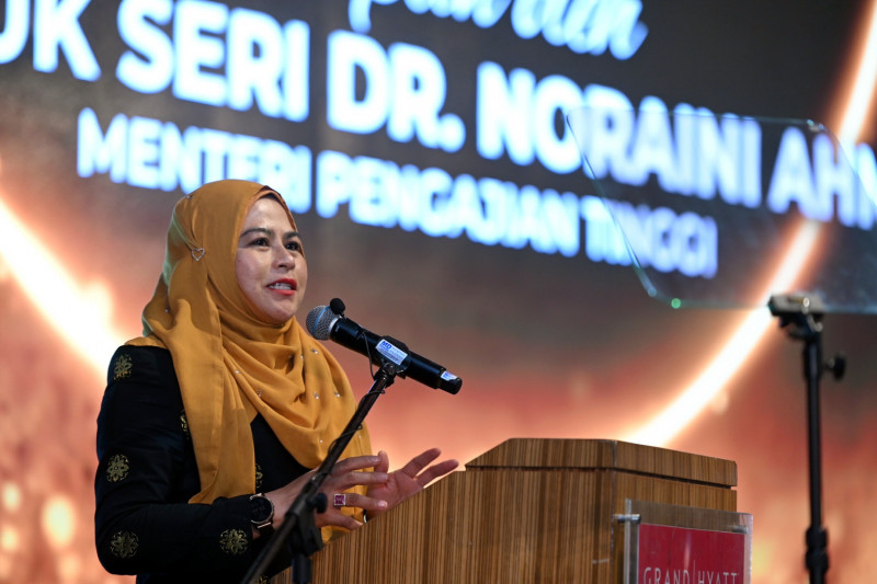 Inter-ministry cooperation needed to attract more international students: Noraini