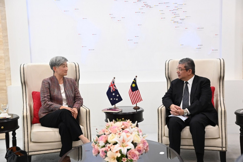 [UPDATED] Saifuddin welcomes Australia’s Penny Wong with eye on economy, regional security
