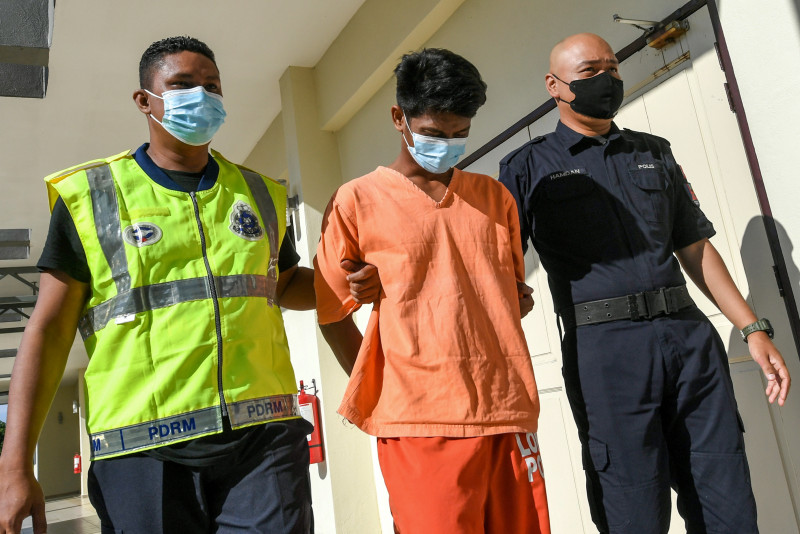 Lorry driver pleads guilty to stabbing wife, mother-in-law