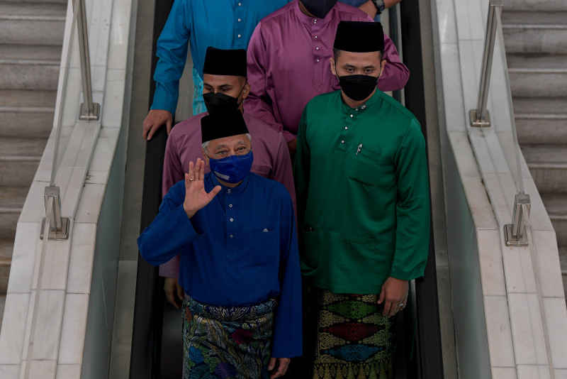 Over seven mil Malaysians yet to take Covid-19 booster shots: Ismail Sabri