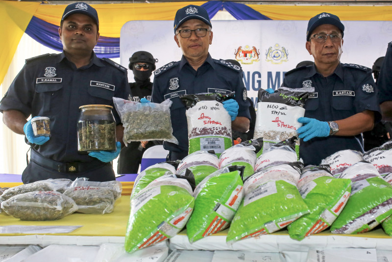 Customs Dept foils bid to smuggle ketamine worth RM13.5 mil at KLIA