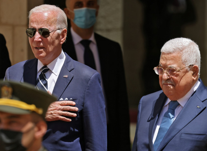 Biden meets Palestinian leader Abbas ahead of Saudi visit