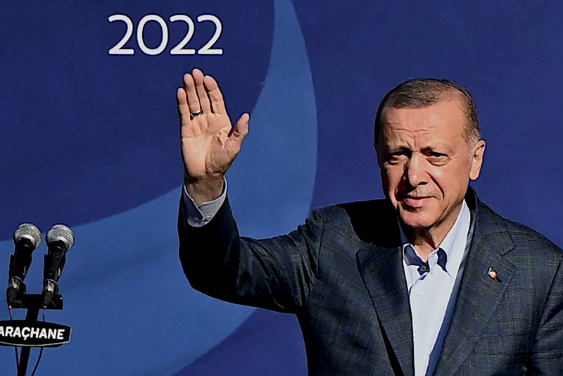 Erdogan renews threat to ‘freeze’ Swedish, Finnish Nato bids