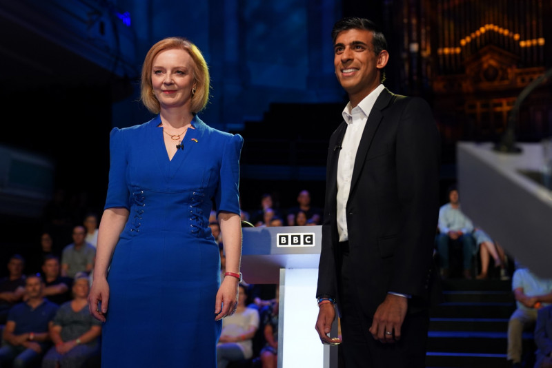 Hacking fears delay UK’s Conservative leadership vote