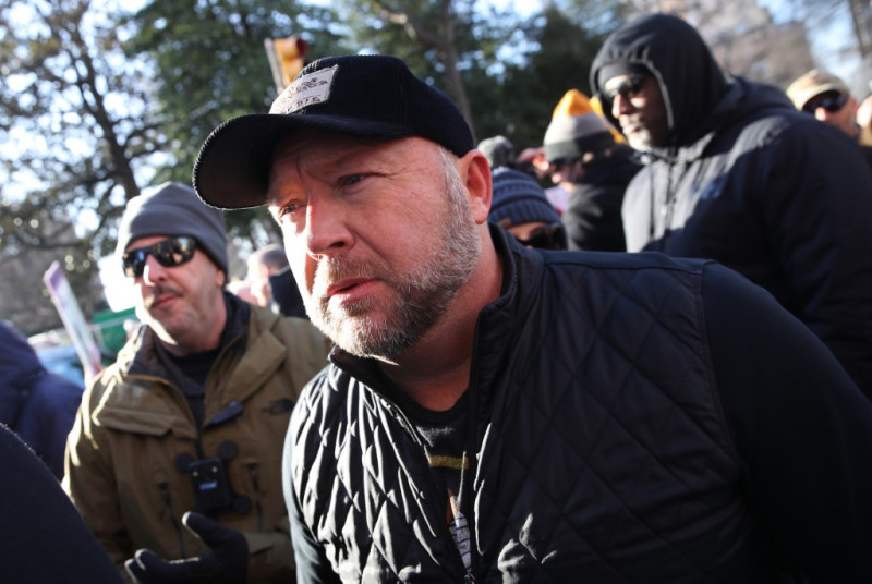 Conspiracy theorist Alex Jones to pay US$4.1 mil in Sandy Hook damages