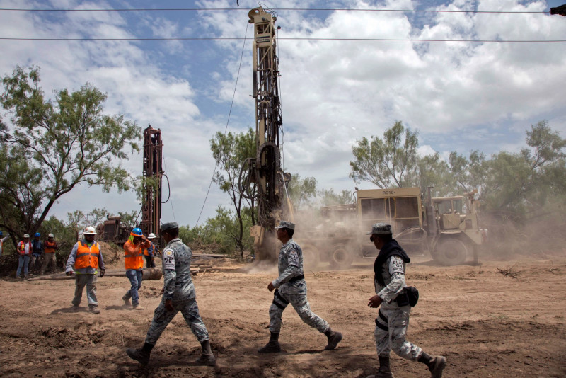 Mexico to use underwater drone in search for trapped miners