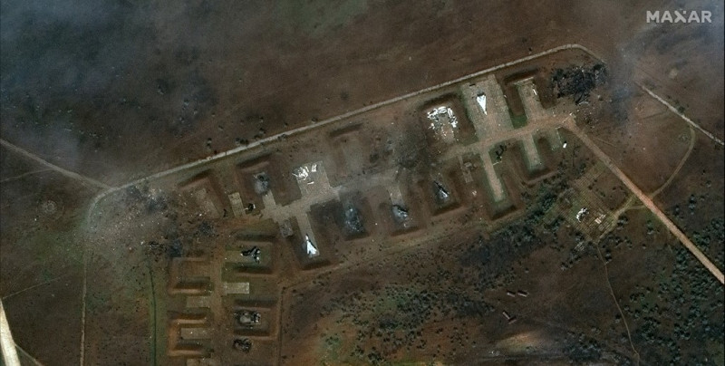 Fire causes munition explosions in Crimea: Russian army