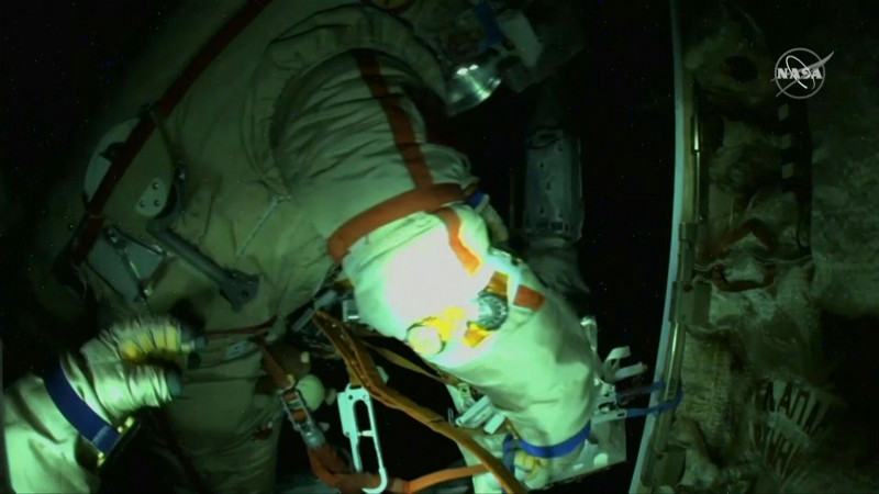 Russian spacewalk cut short due to spacesuit issue