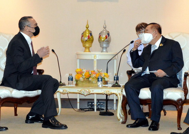 Thailand, Malaysia to jointly strengthen defence industries, border security