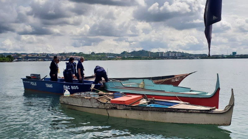 Sabah ESSCom arrests 55 irregular migrants in pump boats op