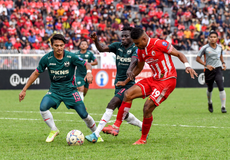 Kelantan FC retain hope of claiming Premier League title