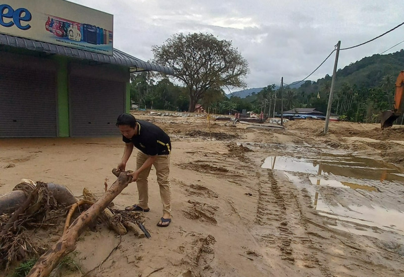 Last relief centre closes as Baling flood victims return home