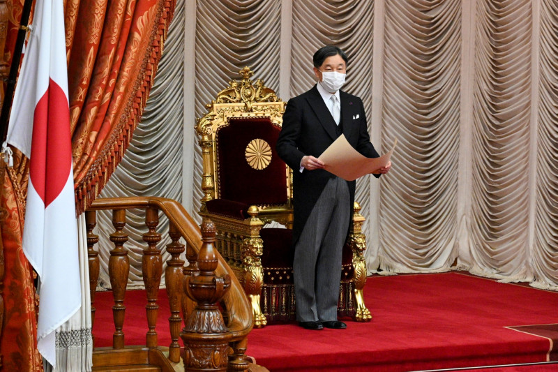 Japan emperor expected to attend Queen Elizabeth’s funeral: media