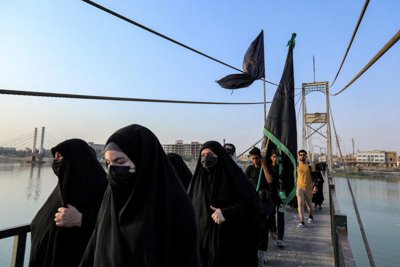 11 Iranians, bus driver killed in Iraq bus crash after pilgrimage