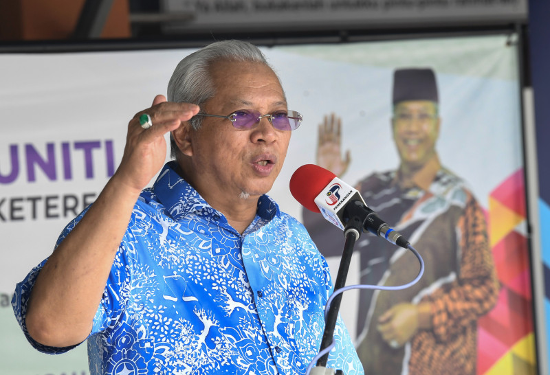 Ringgit’s decline against greenback only temporary, BNM on it: Annuar