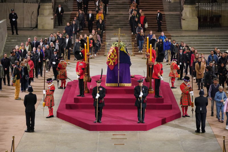 Queen Elizabeth II’s lying-in-state ends, funeral starts today