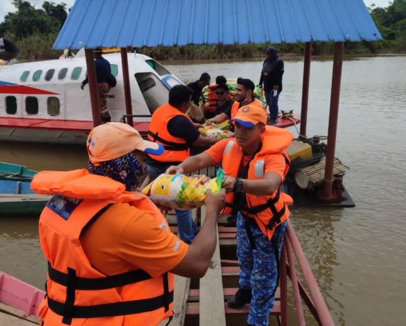 Relief teams deploy aid to 599 flood-hit families in northern Sarawak