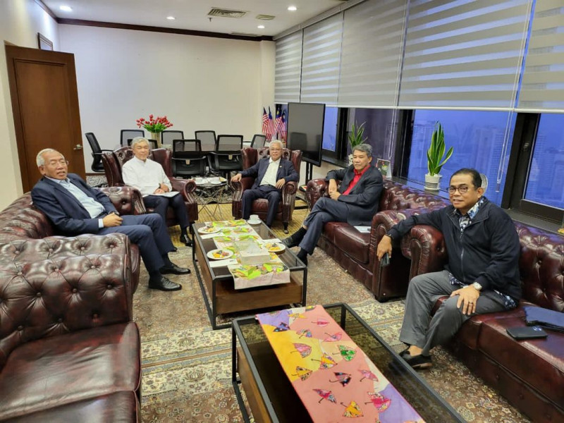 [UPDATED] Umno’s top five convenes ahead of Supreme Council meeting