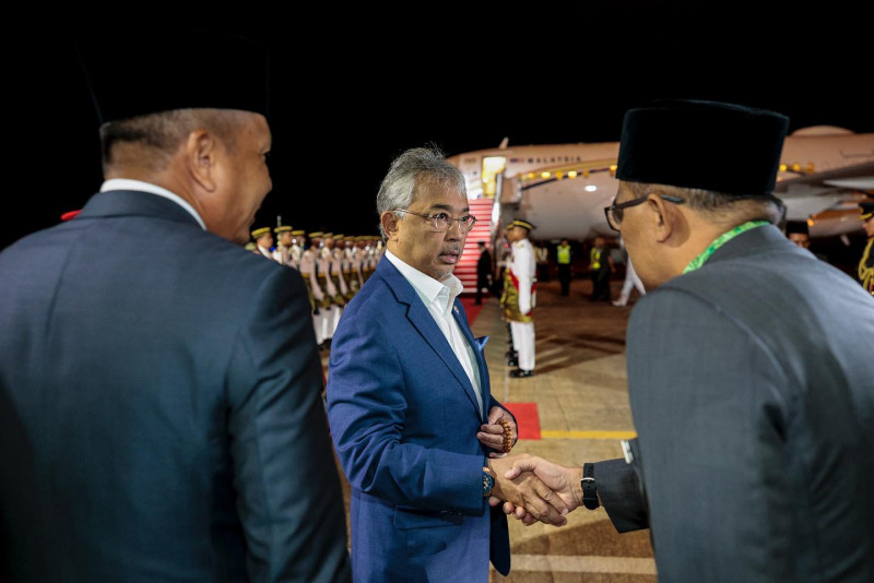 King’s meet with Dewan speaker points strongly to dissolution today