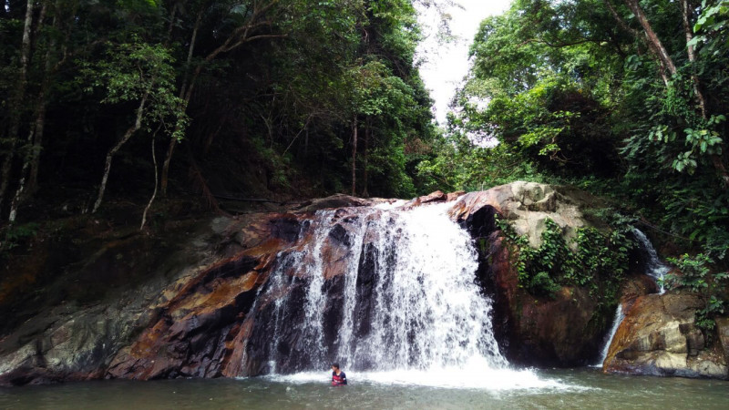 Teen dies in heroic feat to save drowning friend in Serendah