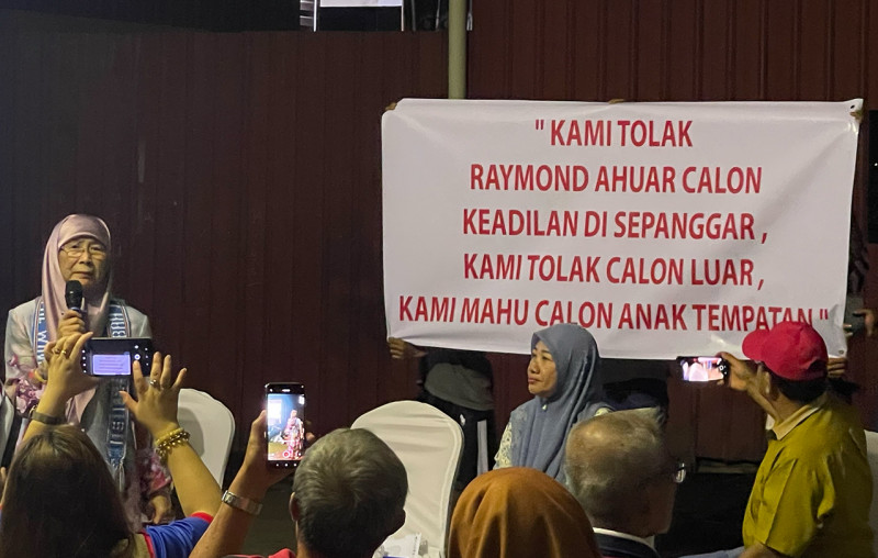 Group demands PKR not field its Sabah treasurer in Sepanggar 