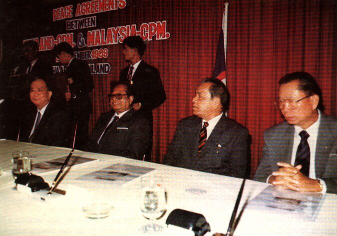 Form 5 history textbook must explain significance of communist party, MA63: report