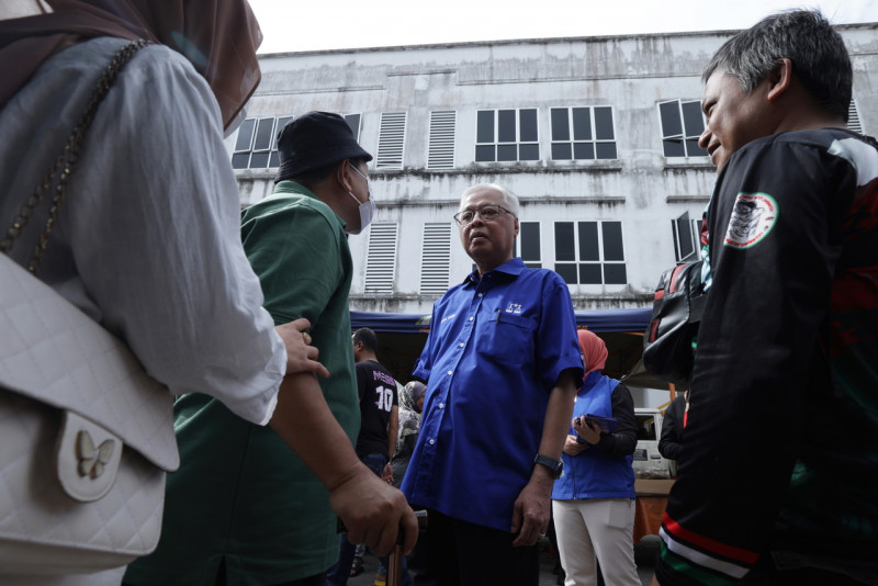 GE15: Ismail Sabri says EC can halt polls during major floods if needed