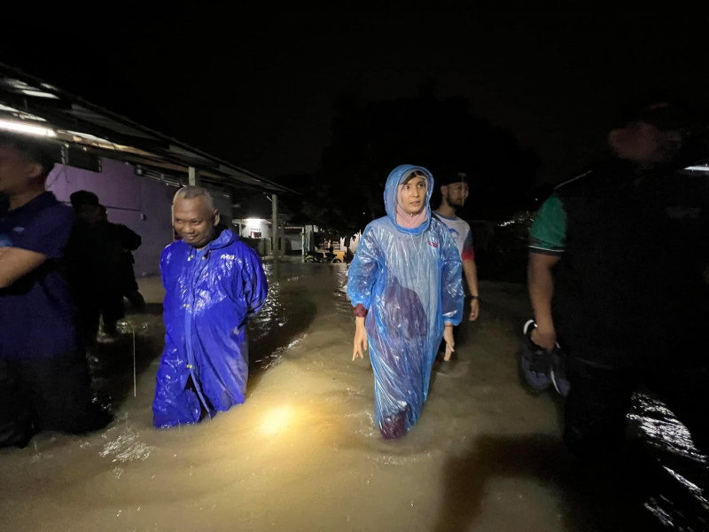 GE15: Penang candidates cancel campaign events to assist flood victims