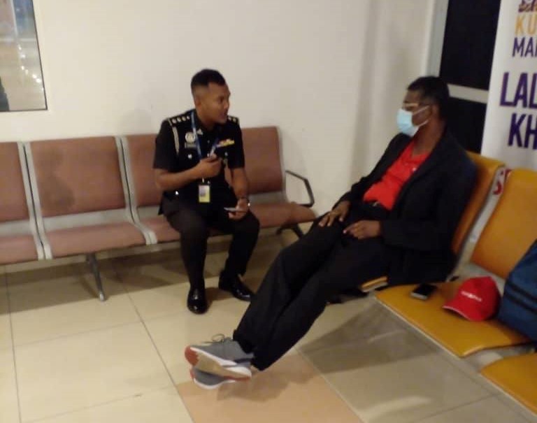 GE15: DAP’s Rayer barred from entering S’wak