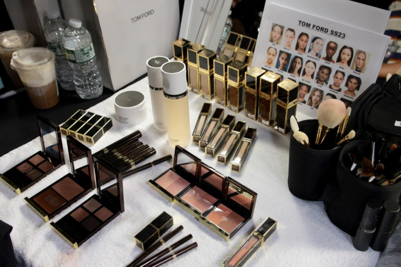 Estee Lauder says yes to buying Tom Ford brand for US$ bil | Business |  The Vibes