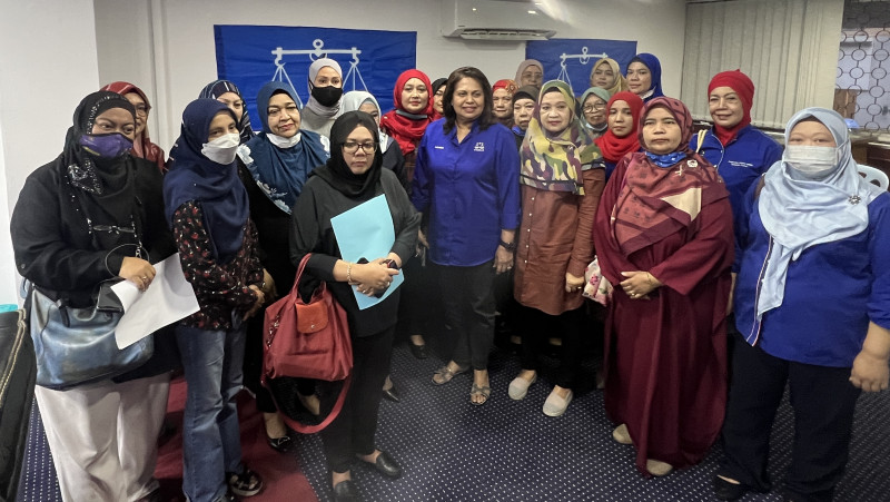 FT Wanita Umno joins call for Zahid’s resignation