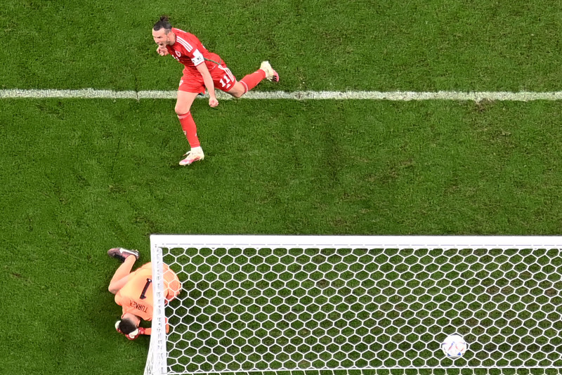 Bale to the rescue as Wales snatch US draw on World Cup return