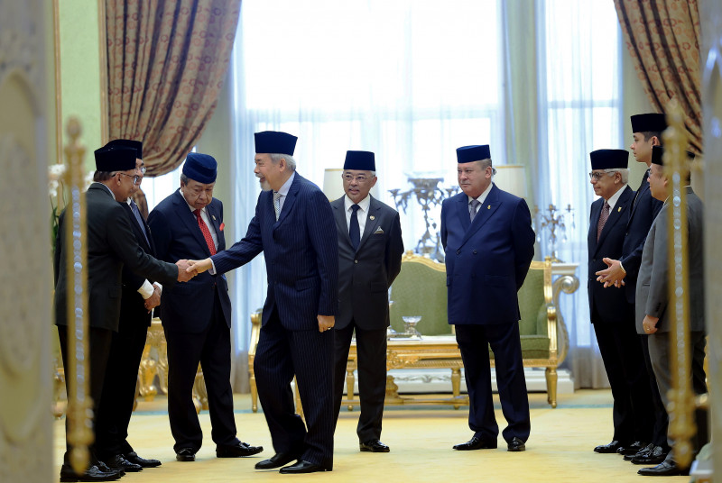Agong attends second day of 260th meeting of Conference of Rulers