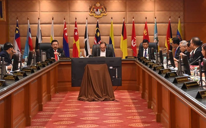 Civil service committed to carrying out Anwar’s reform agenda: Zuki