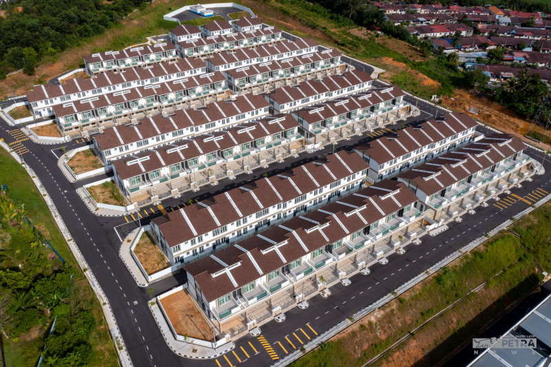 Financing guarantees of up to 120% to help people own first home: Anwar