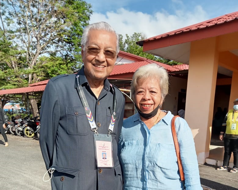 Dr Mahathir still needed to develop Langkawi, say locals