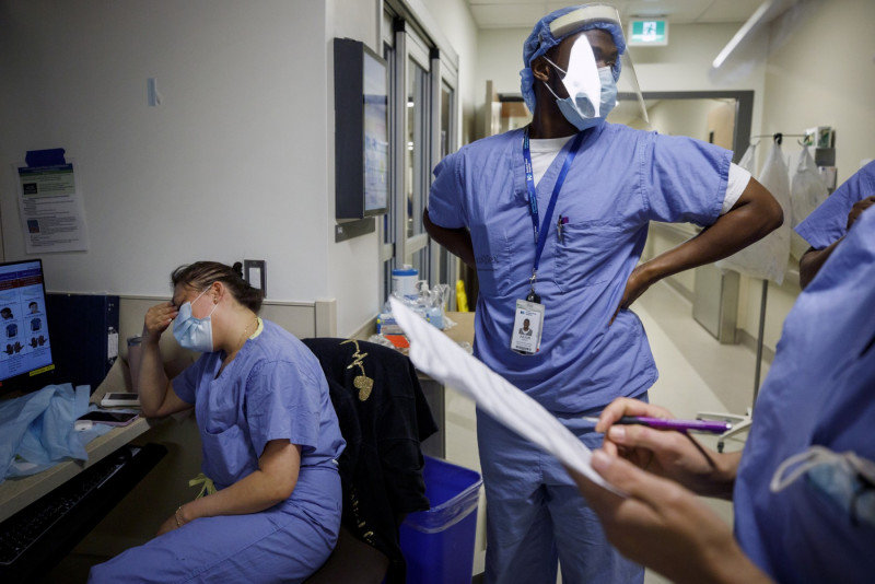 UK nurses to go on strike as ‘last resort’ over pay issues
