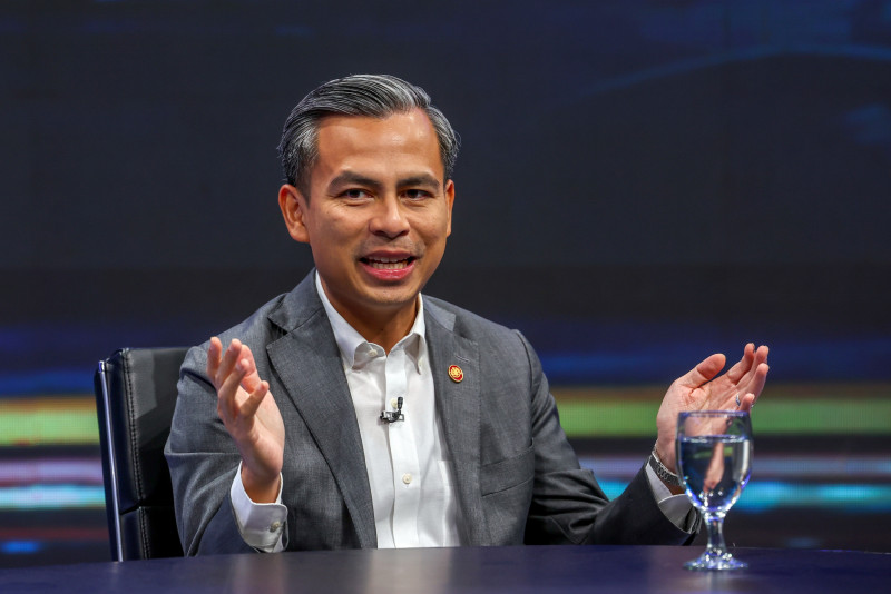 31,092 people have purchased RM5 per month SIM card, says Fahmi