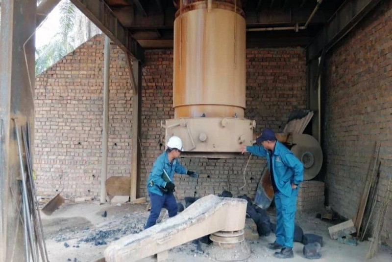 DoE raids illegal smelting factory in Kuala Kangsar
