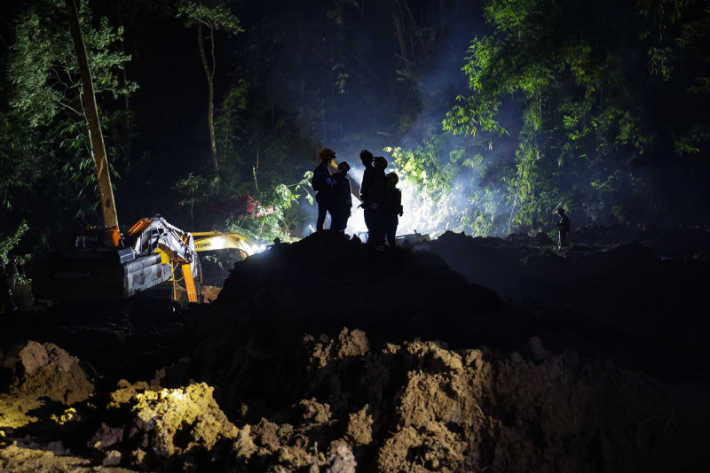 Batang Kali landslide: search to continue tomorrow due to rain