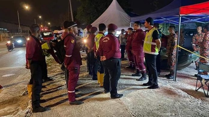 Batang Kali landslide: S’gor authorities denies allowing volunteers to participate in rescue efforts