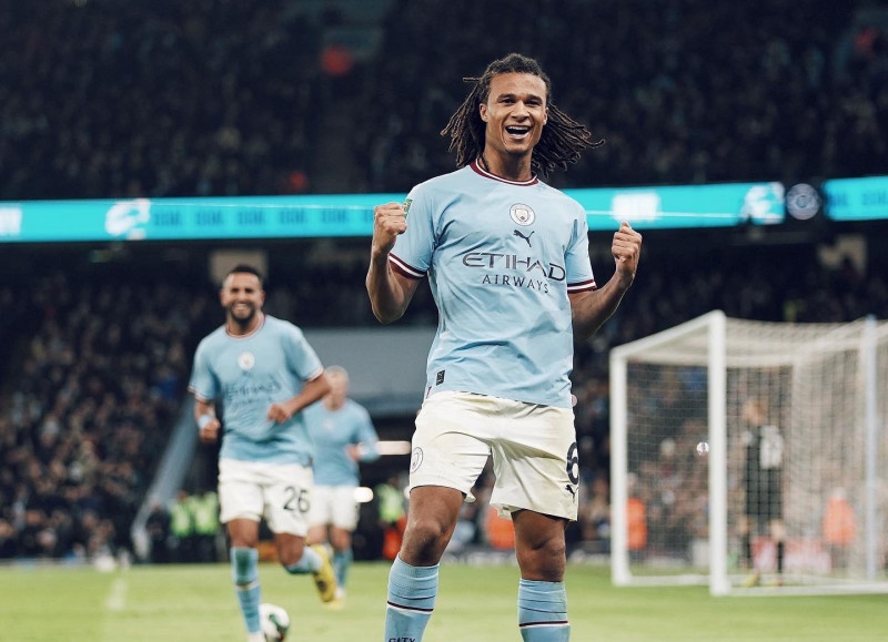 Man City knock out holders Liverpool in League Cup thriller