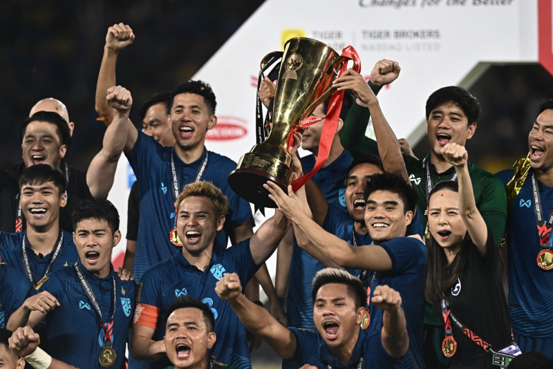 Thailand claim seventh AFF Cup as Theerathorn strike sinks Vietnam