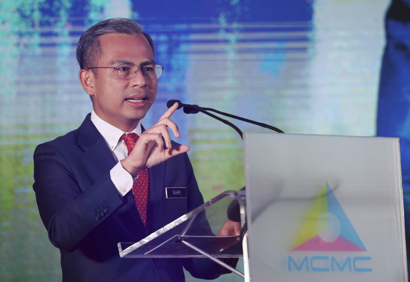 MCMC received 444 complaints on online media in 2023: Fahmi