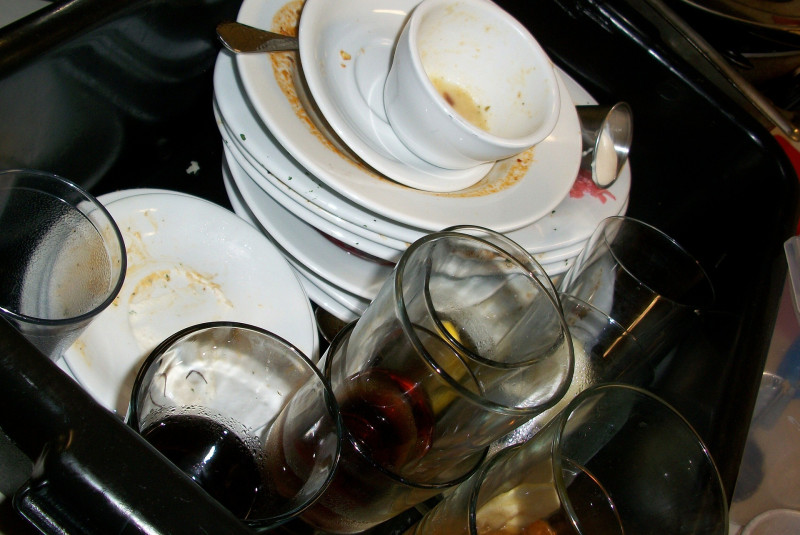 Health Dept orders seven Gua Musang eateries to close over poor hygiene